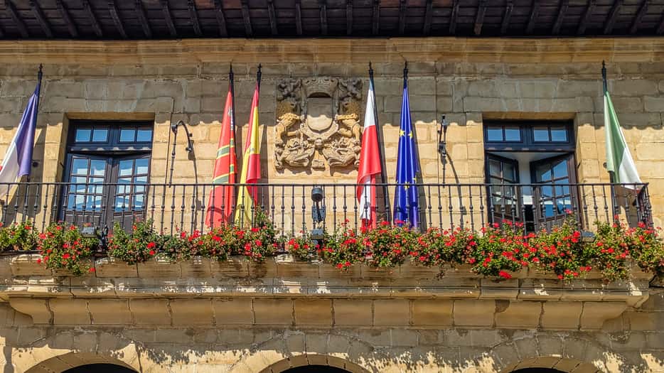 stadhuis Santillana del Mar Plaza Mayor