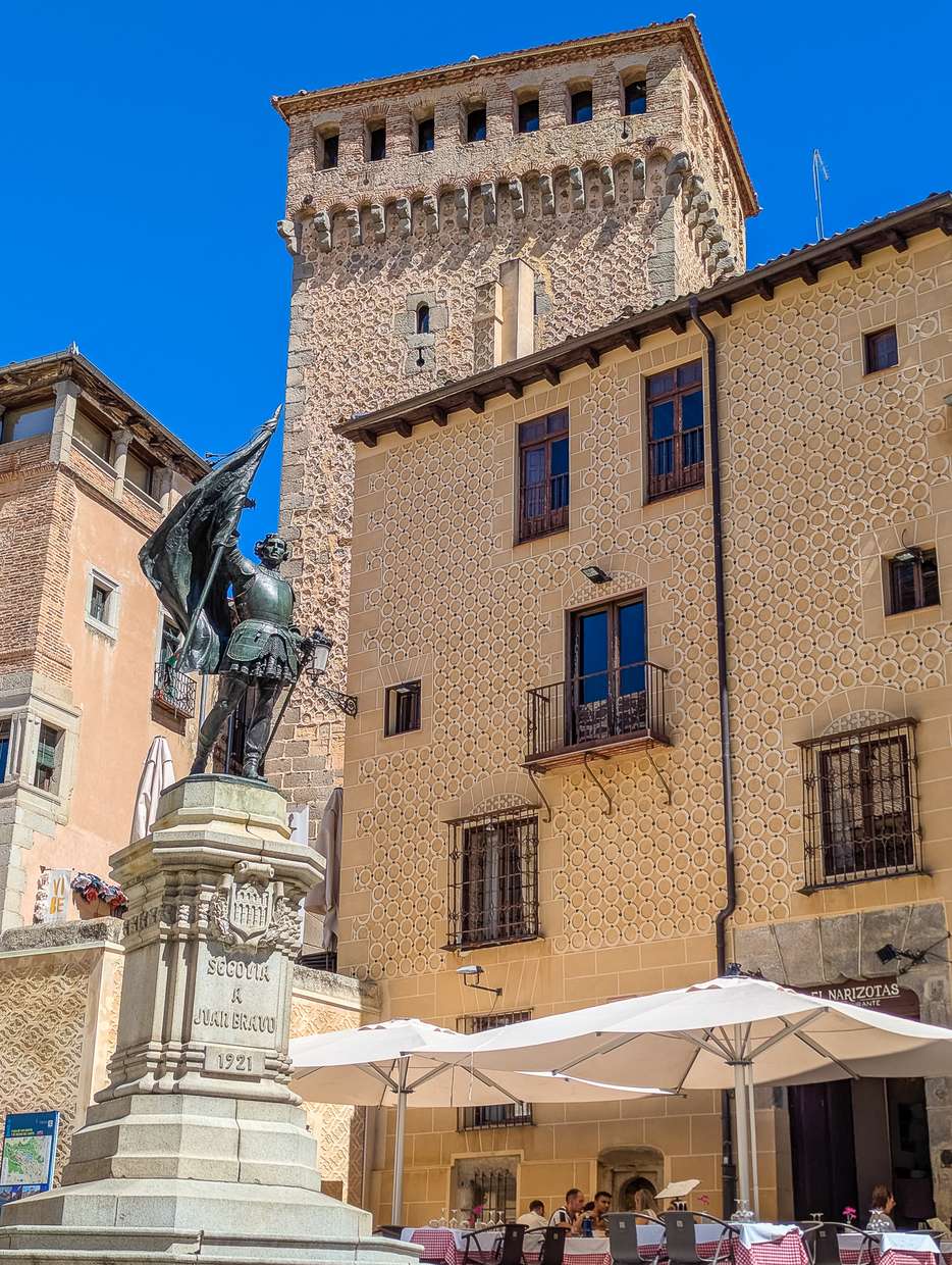 Plaza Medina del Campo Segovia