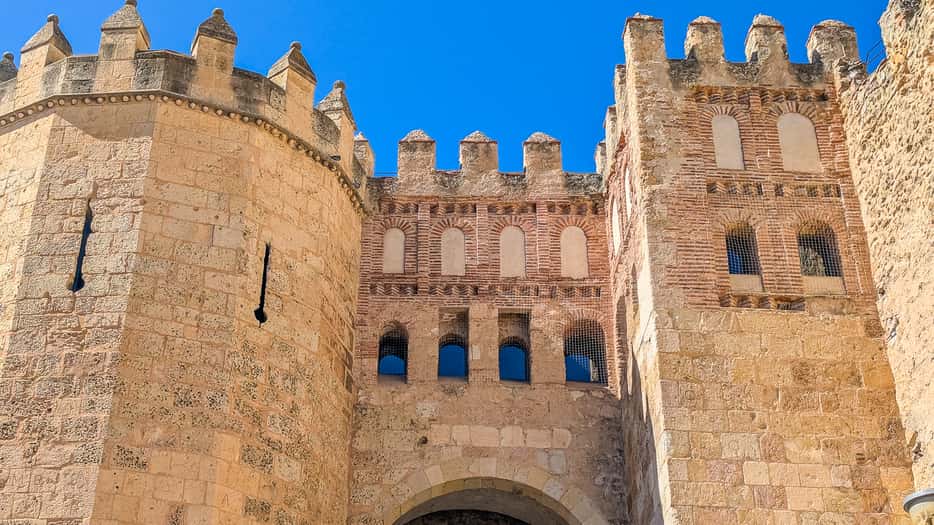 Stadspoort Puerta de San Andrés