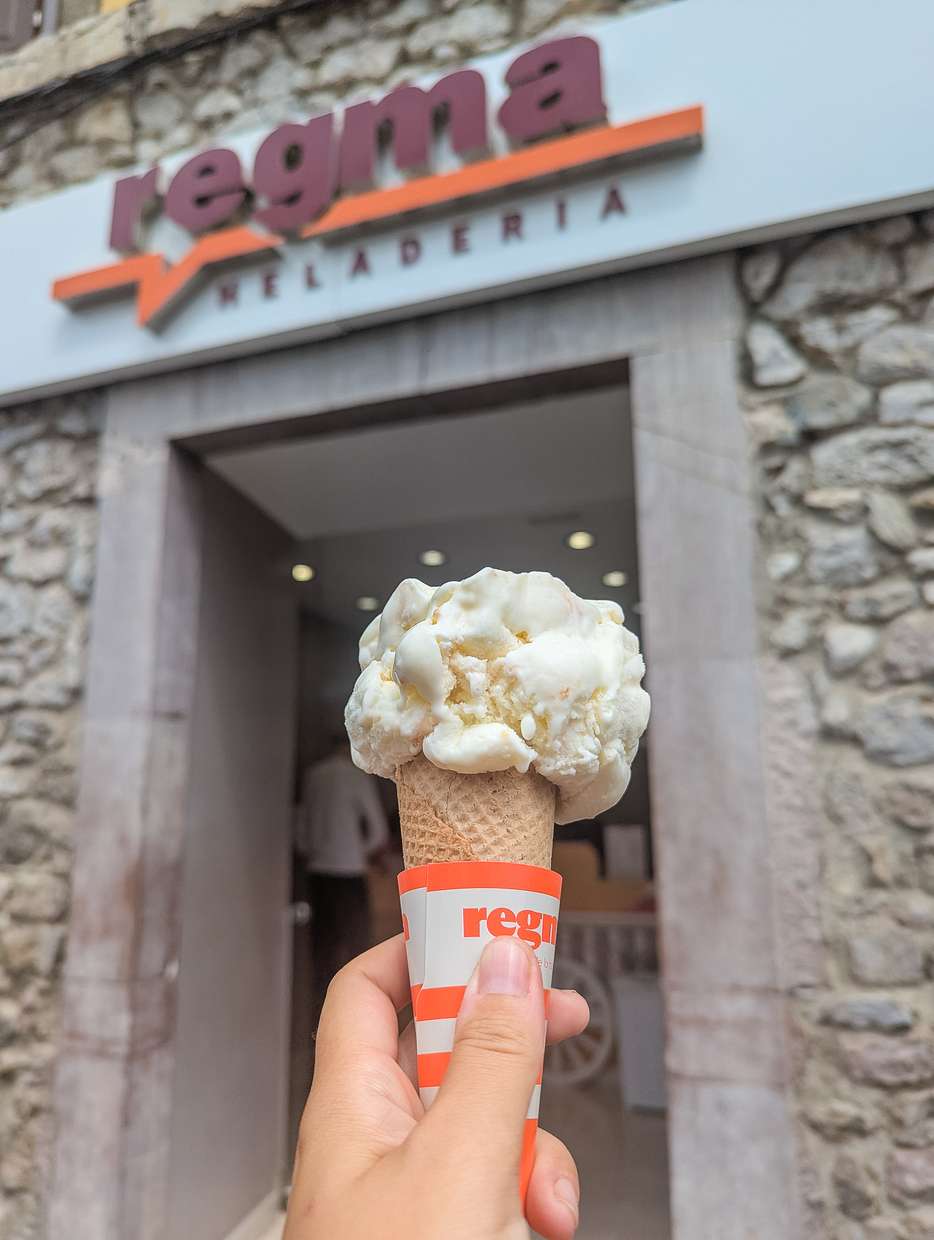 IJsje eten bji Regma in Asturië
