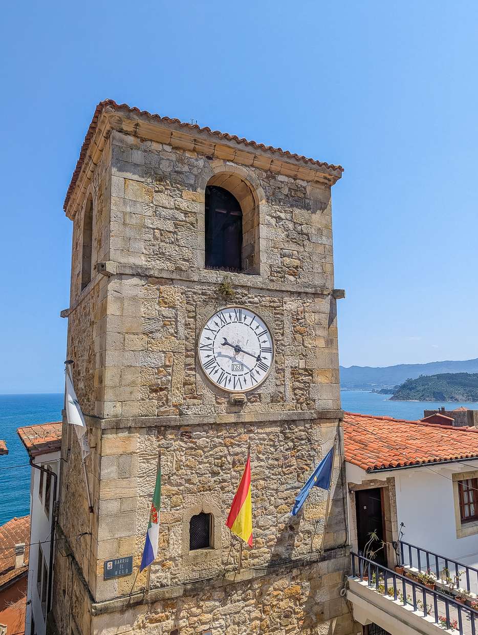 Torre del Reloj Lastres